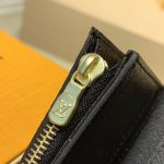ルイヴィトン コピー モノグラムリバース ポルトフォイユ・ゾエ M80725 ルイヴィトン コピー モノグラムリバース ポルトフォイユ・ゾエ M80725