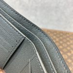 ルイヴィトンスーパーコピー ポルトフォイユ・ミュルティプル M30843 ルイヴィトンスーパーコピー ポルトフォイユ・ミュルティプル M30843