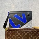 ルイヴィトンスーパーコピー スタンディングポーチ M81310 ルイヴィトンスーパーコピー スタンディングポーチ M81310