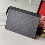 ルイヴィトンコピー ポシェットヴォワヤージュ クラッチバッグ M69535 ルイヴィトンコピー ポシェットヴォワヤージュ クラッチバッグ M69535