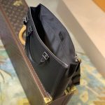 ルイヴィトンスーパーコピー トートバッグ タイガ・レザー M30811 ルイヴィトンスーパーコピー トートバッグ タイガ・レザー M30811