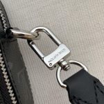 ルイヴィトン コピー アルファ ウエアラブル メンズ ボディバッグM80741 ルイヴィトン コピー アルファ ウエアラブル メンズ ボディバッグM80741