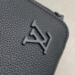 ルイヴィトンコピーメンズ アルファウェアラブル ショルダーバッグ M59161 ルイヴィトンコピーメンズ アルファウェアラブル ショルダーバッグ M59161