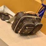ルイヴィトンコピー モノグラム エクリプス ミニ・ソフトトランク M44735 ルイヴィトンコピー モノグラム エクリプス ミニ・ソフトトランク M44735