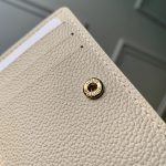 ルイヴィトンコピー 可愛い折りたたみ財布☆ポルトフォイユ クレア  M81927