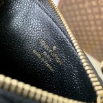 ルイヴィトンスーパーコピー ポルト カルト・ロミー 黒 M81883 ルイヴィトンスーパーコピー ポルト カルト・ロミー 黒 M81883