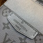ルイヴィトン スーパーコピー スリングバッグ M30833 ルイヴィトン スーパーコピー スリングバッグ M30833