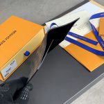 ルイヴィトン スーパーコピー パスポートケース ダミエ 黒 M64411 ルイヴィトン スーパーコピー パスポートケース ダミエ 黒 M64411