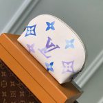ルイヴィトン コピー モノグラム・スカイブルー 化粧ポーチ PM  M82492