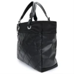 シャネルスーパーコピー パリビアリッツ トートバッグ MM コーティングキャンバス カーフスキン ブラック レザー シルバー金具A34209