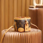ルイヴィトンコピー ルイ・ヴィトン(LOUIS VUITTON)ミニノエ パース / M57099 ルイヴィトンコピー ルイ・ヴィトン(LOUIS VUITTON)ミニノエ パース / M57099