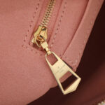 ルイヴィトンコピー ルイ・ヴィトン(LOUIS VUITTON)キャリーオール NM / M24141 ルイヴィトンコピー ルイ・ヴィトン(LOUIS VUITTON)キャリーオール NM / M24141