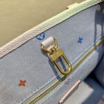 ルイヴィトンコピー ルイヴィトン オンザゴー PM M59856 ルイヴィトンコピー ルイヴィトン オンザゴー PM M59856